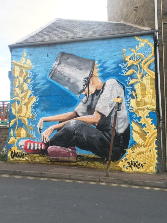 Bank Street Gallery Kirriemuir Exterior foto